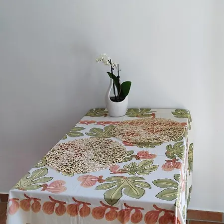 En Amoureux, Cocktail De Bienvenue Sur Notre Terrasse Provençale Apartamento Hyères